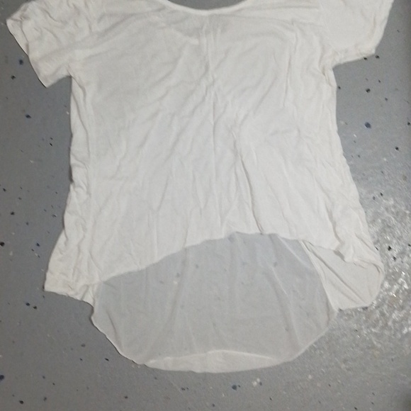 White t-shirt - Picture 2 of 4